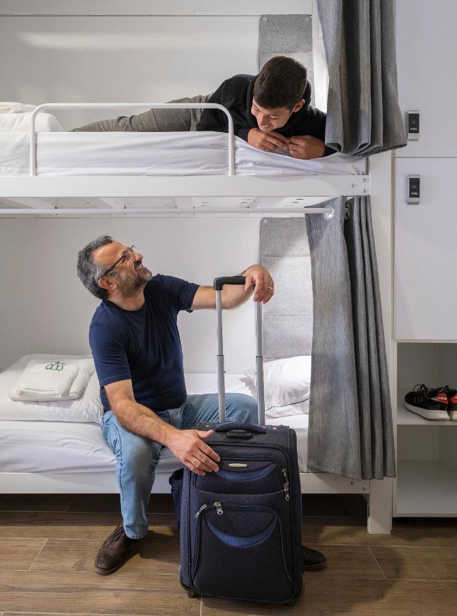 Passal Hostel 蓬塔德尔加达 外观 照片